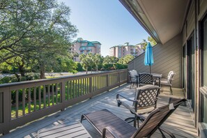 Sun Deck