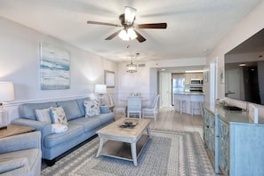 Phoenix VI unit 210, Orange Beach Alabama, 2 Bedroom/2 Bathroom. 2nd Floor. Sleeps 8. Managed by Island Rentals