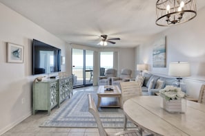 Phoenix VI unit 210, Orange Beach Alabama, 2 Bedroom/2 Bathroom. 2nd Floor. Sleeps 8. Managed by Island Rentals