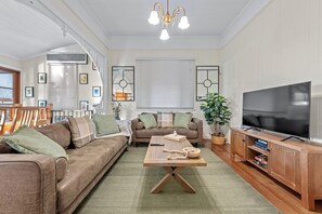 Stylish furnishings; Large Air-Con; Smart TV; Fast WiFi