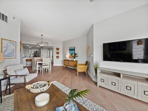 Living Room, Dining Area and Kitchen at 406 Barrington Arms
