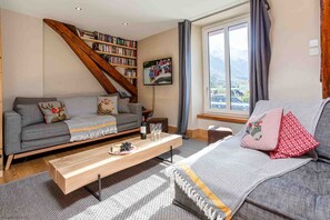 Open plan living room