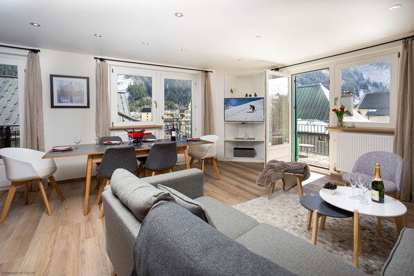 Open plan living dining room