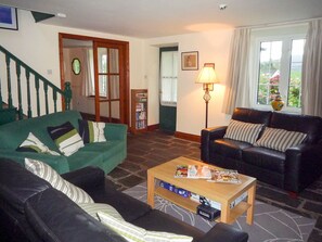 Stone Cottage, Seaside Holiday Accommodation Available in Kenmare County Kerry