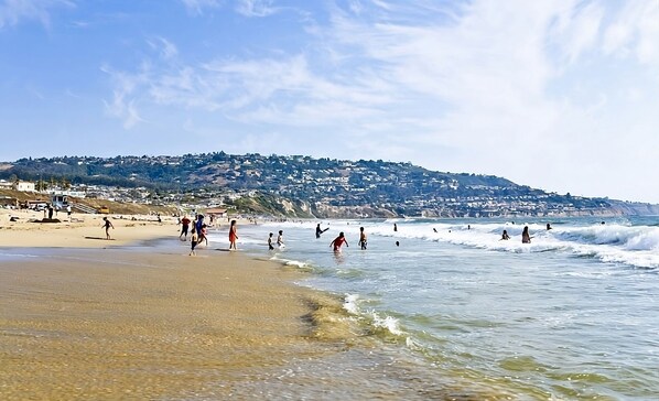 An ocean breeze puts the mind at ease.