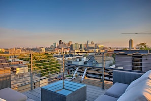 Rooftop Deck | City & Mountain Views