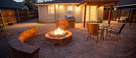 Spend time creating memories around the gorgeous fire pit 