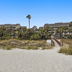 435 Captains Walk | Complex from Beach - 435 Captains Walk | Complex from Beach