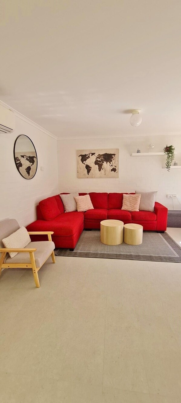 Kalbarri Garden Apartment 5 - Kalbarri Accommodation Service