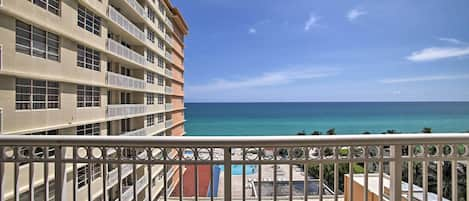 Sunny Isles Beach | Studio | 1BA | Step-Free Access | 450 Sq Ft