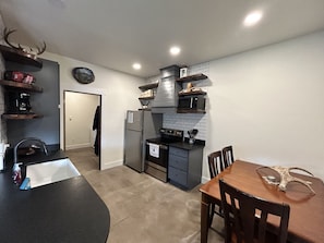 Kitchen and dining area. 