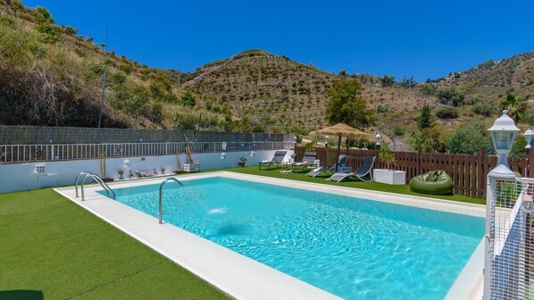 Villa Omairi Torrox by Ruralidays