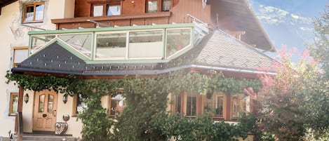 Sky, Window, Property, Plant, Building, House, Architecture, Tree, Cottage, Neighbourhood