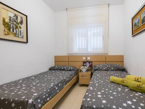 Furniture, Building, Property, Picture Frame, Window, Table, Interior Design, Textile, Comfort, Wood
