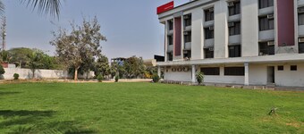 Utkarsh Hotel