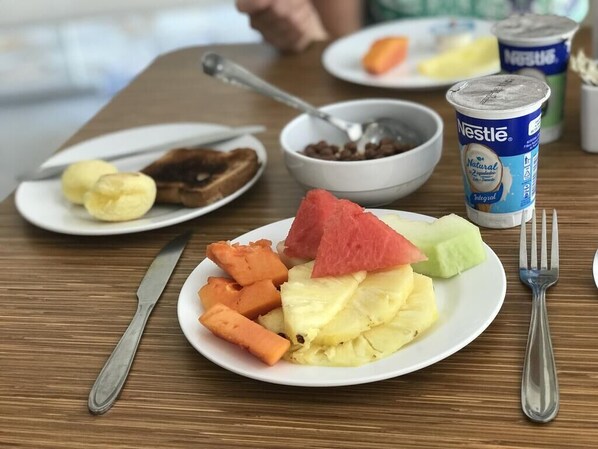 Breakfast meal