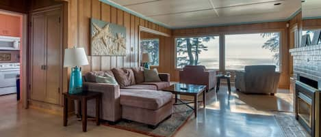 Agate Beach Lodge