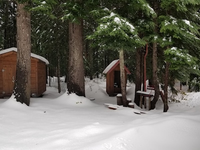 Mountain Home Road Cabin