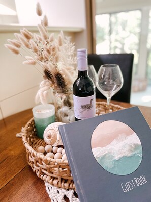 Complimentary wine upon arrival 