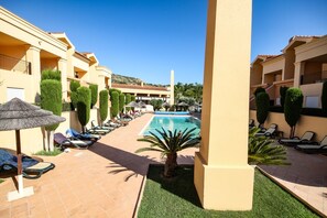vue sur piscine