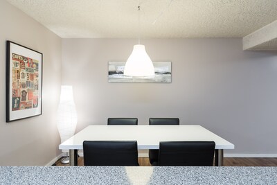 Large, quiet suite for your Vancouver getaway!