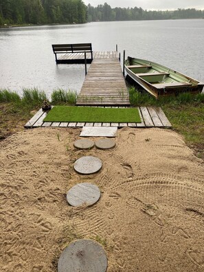 No motors on boats on this lake . We provide row boat , kayaks ,paddle boards