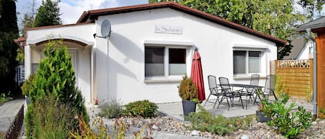 Baaber Ferienhaus mit Terrasse und Kamin