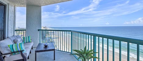 Daytona Beach Shores Vacation Rental | 3BD | 3BA | 2,378 Sq Ft