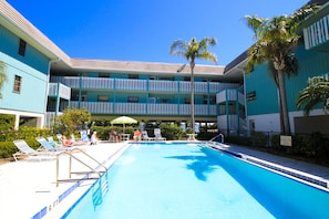 The Anna Maria Island Beach Palms 8B