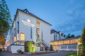 BEST WESTERN Hotel Am Schlossberg, (Nürtingen), LHS 08379