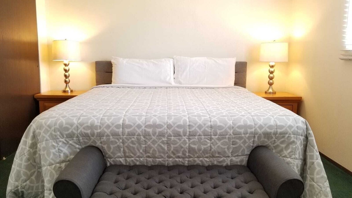 2 Story Condo with Central air