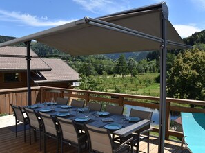 A l'ombre sur la terrasse
