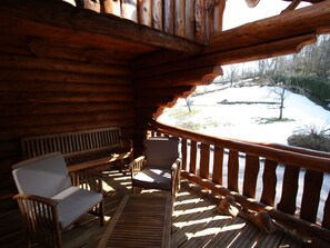 TERRASSE COUVERTE A L ETAGE