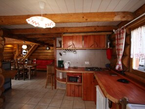 COIN CUISINE EN ENTRANT
