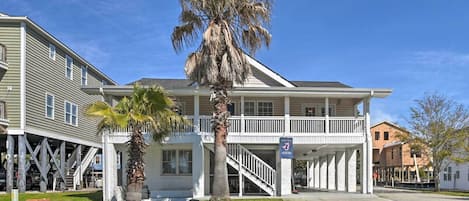 Murrells Inlet Vacation Rental | 1 BR | 1 BA | Ground Floor Apartment