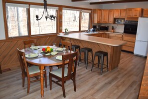 Dining Room/Kitchen