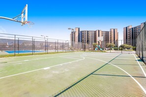 Sportplatz