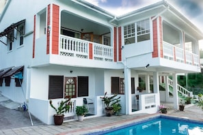 Cleopatra Apt-4 (2)