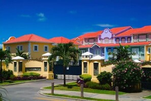 Harbour 2-Bed Villa #14a (2)
