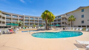 Community pool