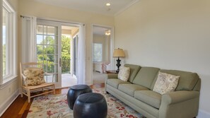 Relax and unwind in this tranquil sitting area