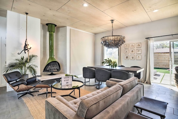 Albuquerque Vacation Rental | 4BR | 4.5BA | 1 Story | 2,450 Sq Ft