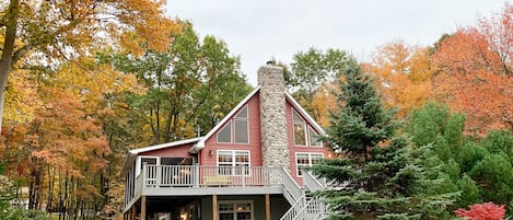 Front of house in the fall