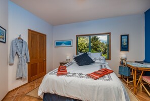 King room with garden view