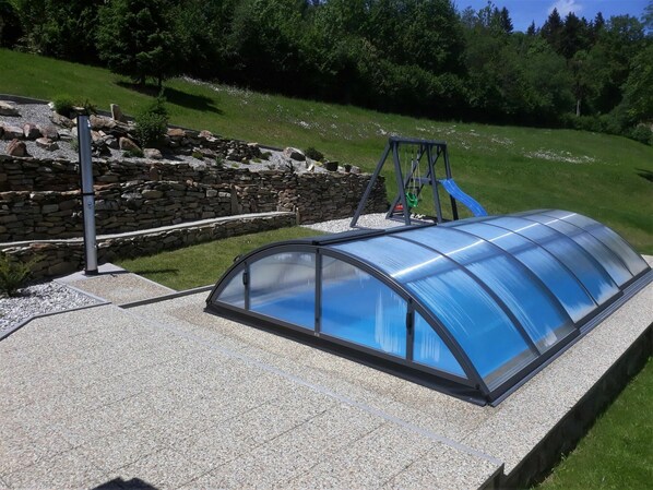 Piscine, Daylighting, Herbe, Toit, Architecture, Paysage, Loisir, Rectangle