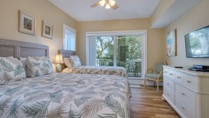 Guest bedroom with a queen bed and twin bed