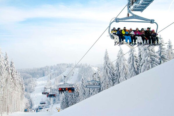 Snow and ski sports