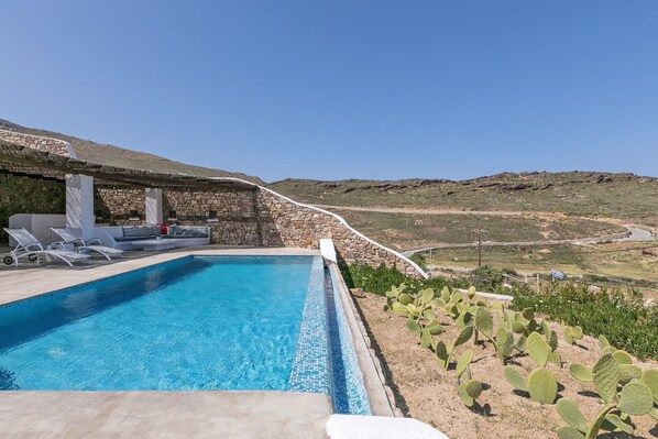 Elegant Mykonos Villa | Villa Air | Private Pool | 4 Bedrooms | Sea View | Panormos