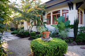 Jardines del alojamiento