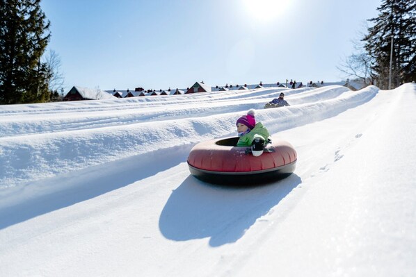 Snow and ski sports